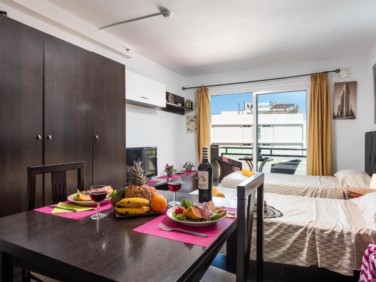 603 Studio Comodoro First Sea Line Arona  Exterior photo